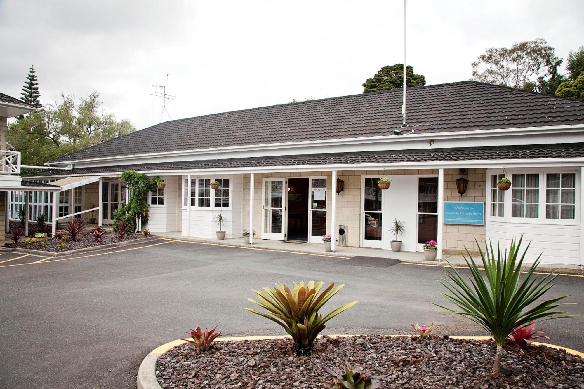 Discovery Settlers Hotel Whangarei Exterior foto